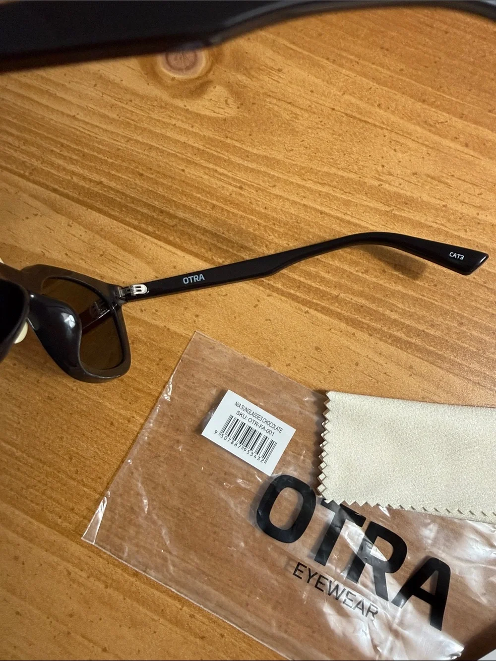 OTRA Women’s Nia Sunglasses in Chocolate - Picture 2 of 5